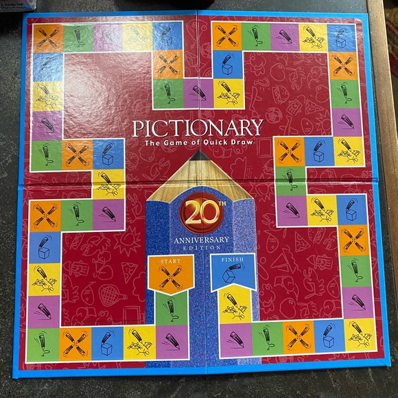 Pictionary 20th Anniversary Edition Game - Picture 5 of 6